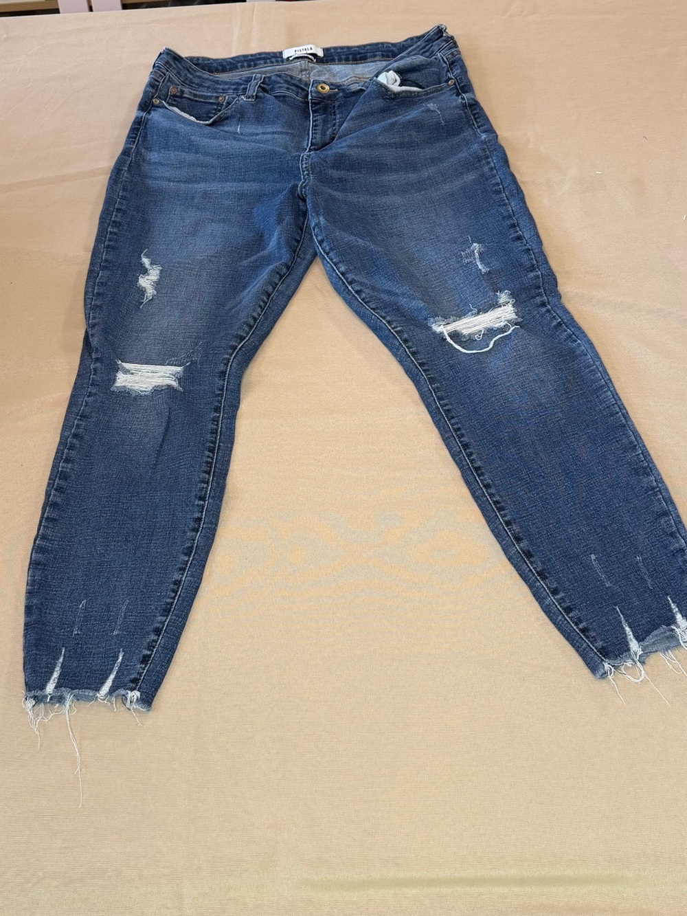 pistola Dark Blue Distressed Ankle Jeans